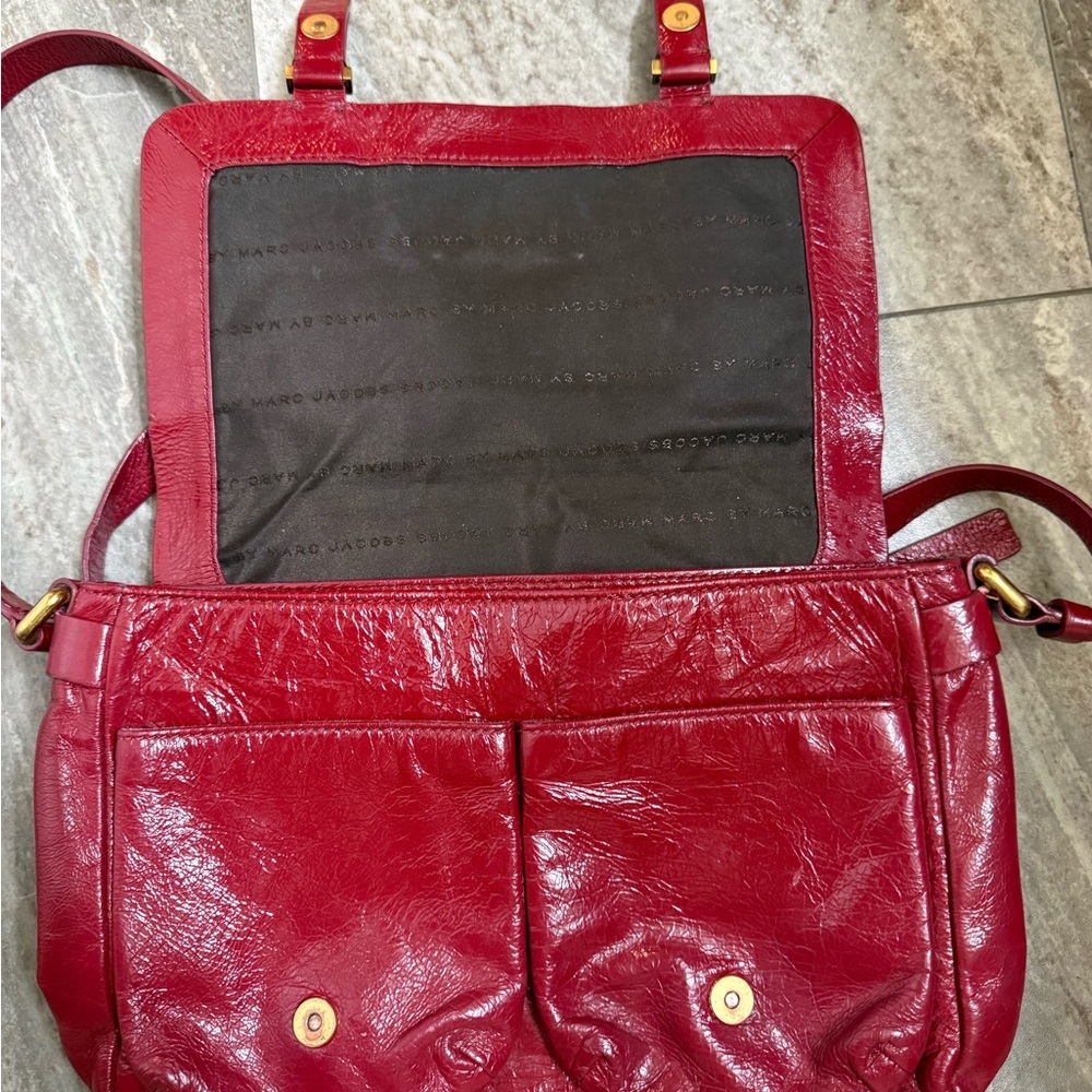 Marc By Marc Jacobs Burgundy Leather Crossbody with Gold Hardware - Picture 3 of 11